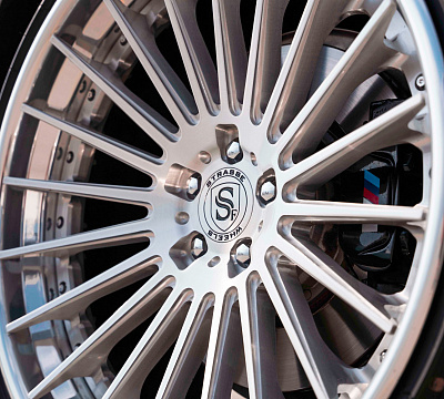 Фото дисков Strasse Wheels SV20 Deep Concave FS на BMW 7 (G70)