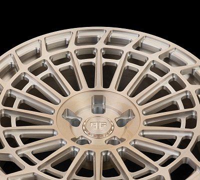 Avant Garde SRX06