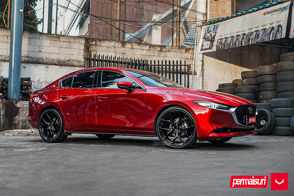 Фото дисков Vossen HF-5 Черный глянец на Mazda 3 IV