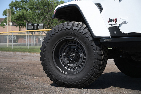 Фото дисков Black Rhino ARMORY Матовый графит на Jeep Wrangler IV (JL)