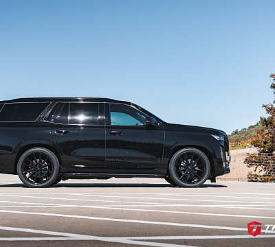 Фото дисков Vossen HF6-1 на Cadillac Escalade V