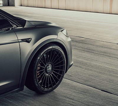 Фото дисков Vossen HF-8 на Tesla Model X