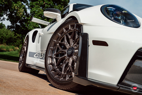 Фото дисков Vossen LC3-02 Глянцевый темный лак на Porsche 911 VIII