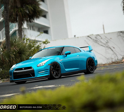 Фото дисков BC Forged RZ05 на Nissan GT-R