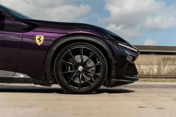 Фото дисков HRE P204 Черный сатин на Ferrari Purosangue