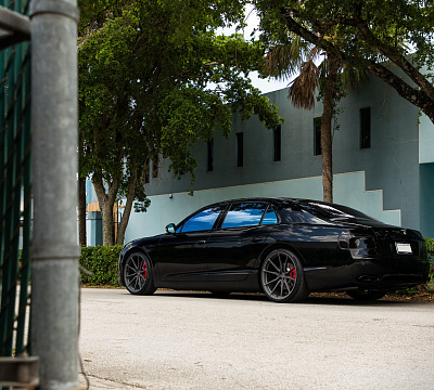 Фото дисков Vossen M-X2 на Bentley Flying Spur II