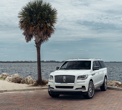 Фото дисков Vossen HF-8 на Lincoln Navigator IV