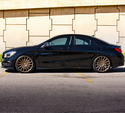 Фото дисков Vossen VFS-2 на Mercedes-Benz CLA (C117, X117)