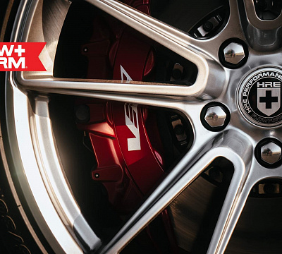 Фото дисков HRE FF04 на Cadillac CTS III