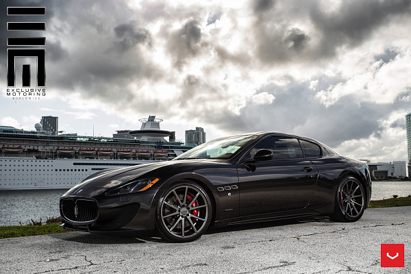 Фото дисков Vossen VFS-1 Сатиновый графит на Maserati GranTurismo I