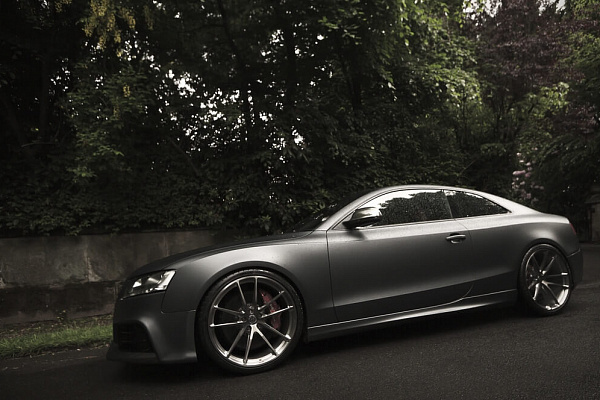 Фото дисков HRE P104 Глянцевый тонированный лак на Audi A/S/RS 5 (8T)