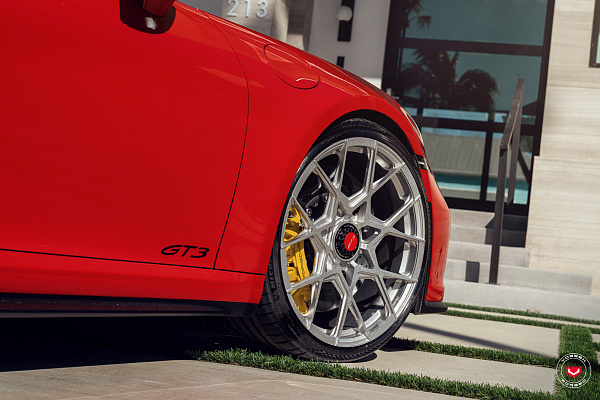 Фото дисков Vossen S21-07 Глянцевый лак на Porsche 911 VIII