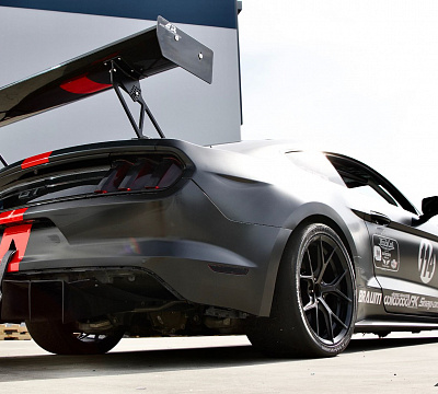 Фото дисков MRR FS06 на Ford Mustang VI