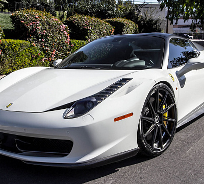 Фото дисков CEC C26 на Ferrari 458