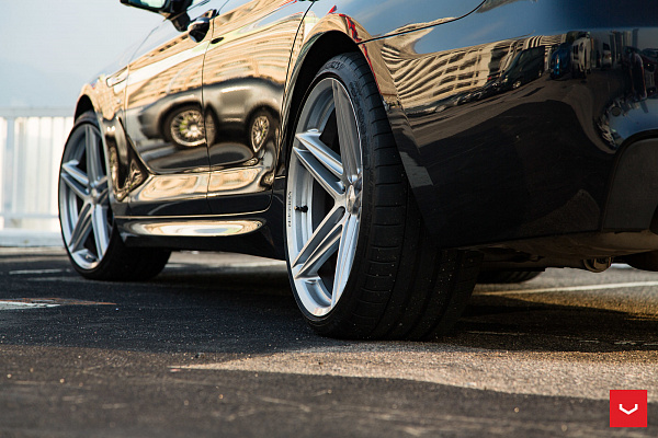 Фото дисков Vossen VFS-5 Серебро на BMW 6/M6 (F06/F13/F12)