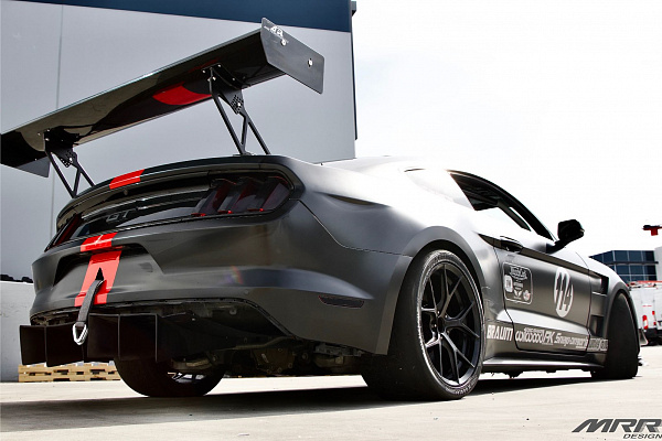 Фото дисков MRR FS06 Черный сатин на Ford Mustang VI
