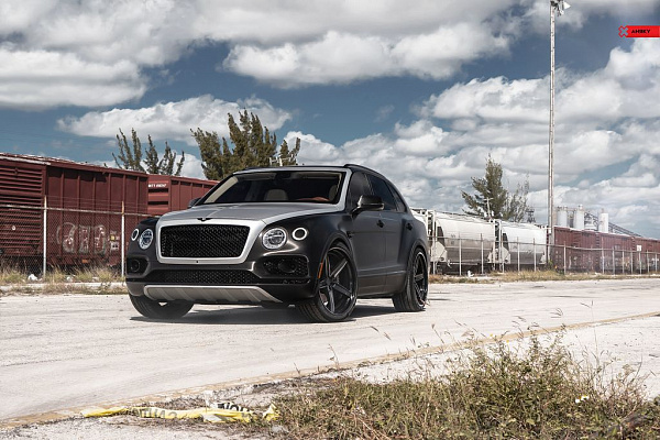 Фото дисков Anrky AN35 Черный сатин на Bentley Bentayga