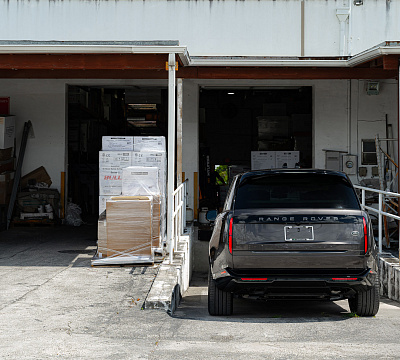 Фото дисков Vossen M-X3 на Land Rover Range Rover V