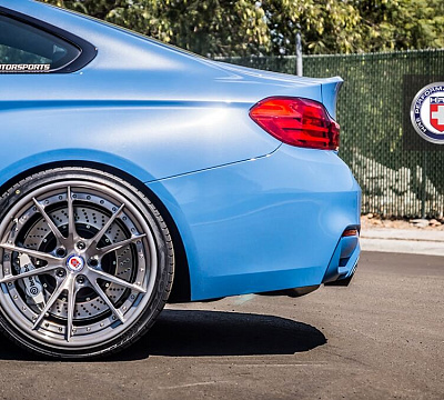 Фото дисков HRE S104 на BMW 4/M4 (F32/F82)