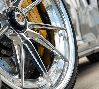 Фото дисков 1886 Wheels G010 на Porsche 911 VIII