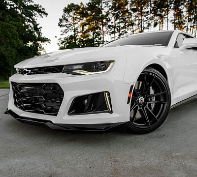 Фото дисков HRE FF04 на Chevrolet Camaro VI