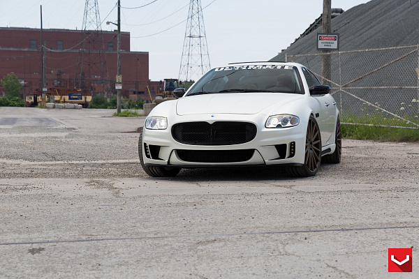 Фото дисков Vossen VFS-2 Сатиновая бронза на Maserati Quattroporte V