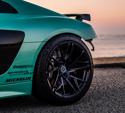 Фото дисков Brixton Forged PF8 на Audi R8 (4S)