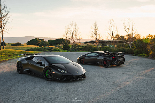 Фото дисков HRE P104SC Черный сатин на Lamborghini Huracan