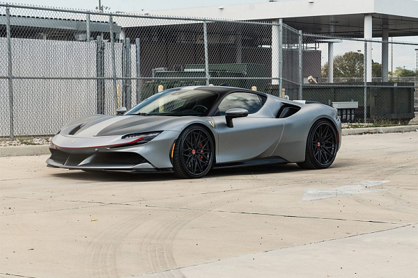 Фото дисков Anrky S3-X1 Черный сатин на Ferrari SF90