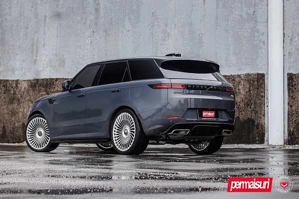 Фото дисков Vossen UV-5 Глянцевый лак на Range Rover Sport III