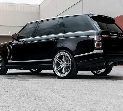 Фото дисков Anrky AN37 на Range Rover IV