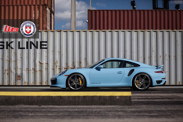 Фото дисков HRE P106 Сатиновый темный лак на Porsche 911 VII