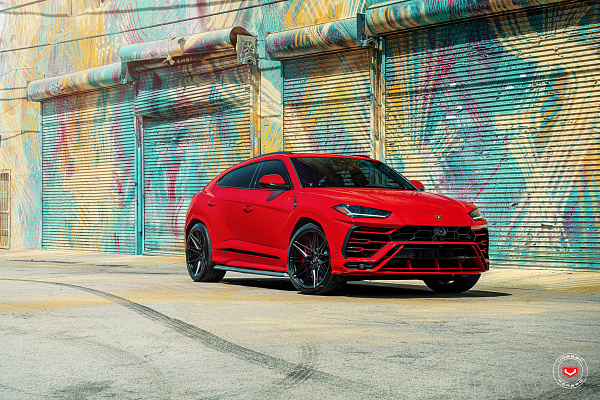 Фото дисков Vossen EVO-5 Черный сатин на Lamborghini Urus