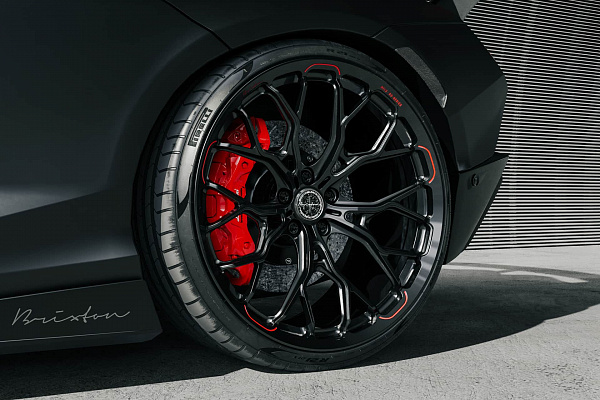 Фото дисков Brixton Forged PF13 R / RS Черный сатин на Lamborghini Revuelto