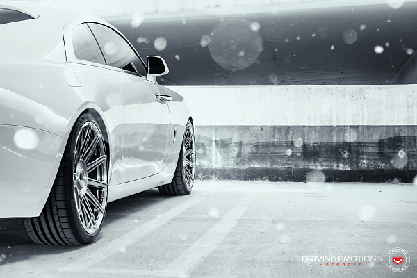 Фото дисков Vossen S17-12 Глянцевый тонированный лак на Rolls-Royce Wraith