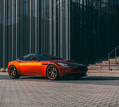 Фото дисков Vossen HF-5 на Aston Martin DB11