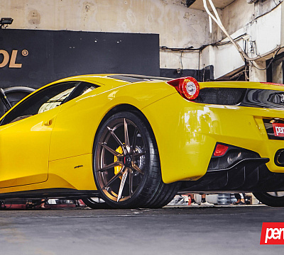 Фото дисков NOVITEC NF10 на Ferrari 458