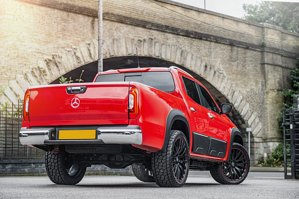 Фото дисков Kahn Kahn RS Черный сатин на Mercedes-Benz X-Class