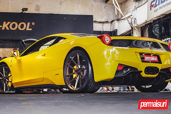 Фото дисков NOVITEC NF10 Сатиновая бронза на Ferrari 458