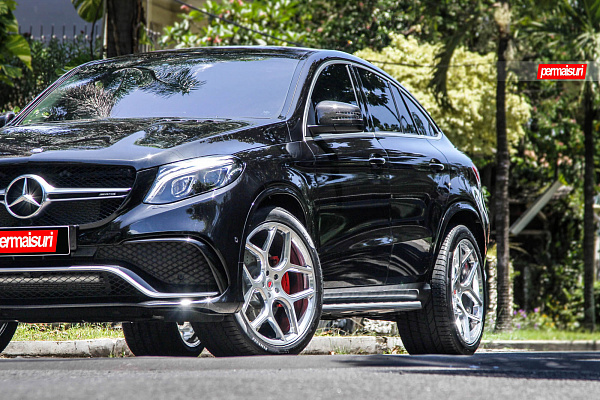 Фото дисков Vossen CG-205 Полированный лак на Mercedes-Benz GLE I