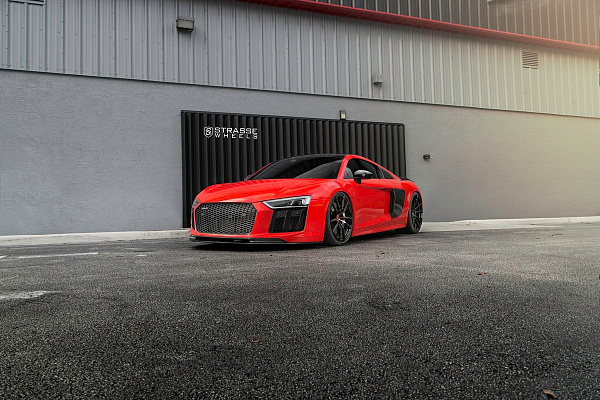 Фото дисков Strasse Wheels SV1 Deep Concave Monoblock Другой цвет на Audi R8 (4S)