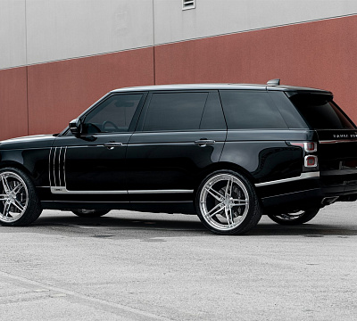 Фото дисков Anrky AN37 на Range Rover IV
