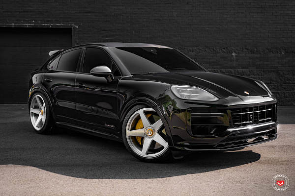 Фото дисков Vossen GEN-01 Сатиновый лак на Porsche Cayenne III