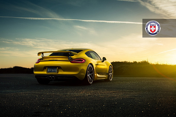 Фото дисков HRE P101 Сатиновый графит на Porsche Cayman II
