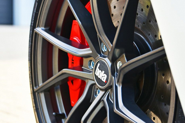 Фото дисков Bola B25 Сатиновый графит на Mercedes-Benz A-Class (W176)