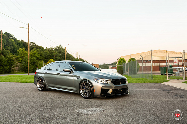 Фото дисков Vossen EVO-2R (3-Piece) Глянцевый тонированный лак на BMW 5/M5 (G30/F90)
