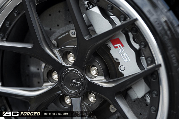 Фото дисков BC Forged HCS21 Глянцевый темный лак на Audi A/S/RS 3 (8V)