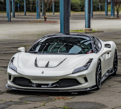 Фото дисков Strasse Wheels SV10 Deep Concave FS на Ferrari SF90