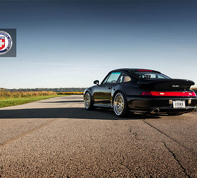 Фото дисков HRE 300 на Porsche 911 IV