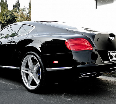 Фото дисков CEC C881 на Bentley Continental GT II